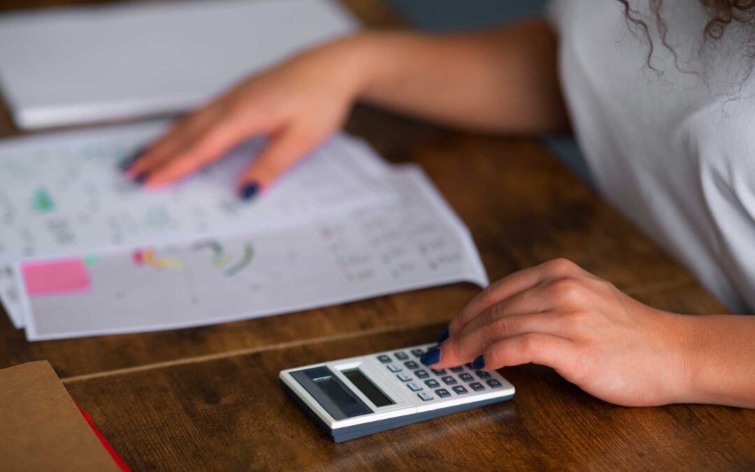 Consórcio versus Financiamento Bancário: a matemática do custo efetivo